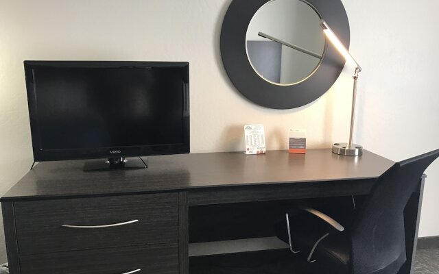 Days Inn & Suites East Flagstaff