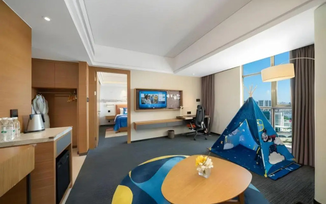 Hampton by Hilton Beihai Station