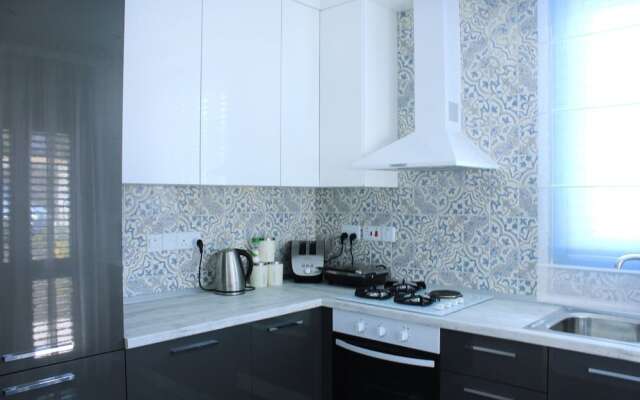 Villa Townhouse by Amy Villas