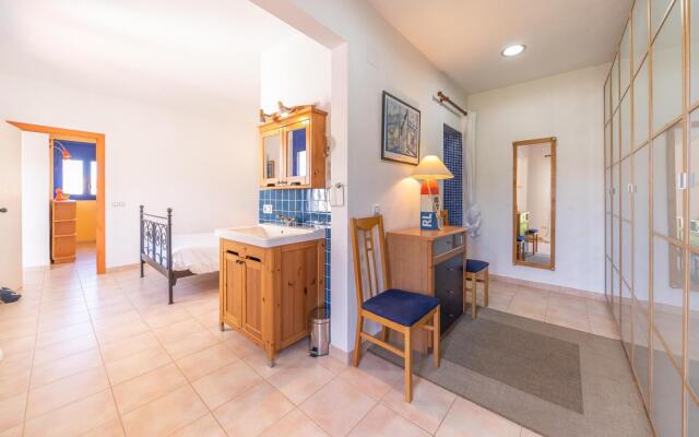 Sol in L'Escala with 4 bedrooms and 3 bathrooms