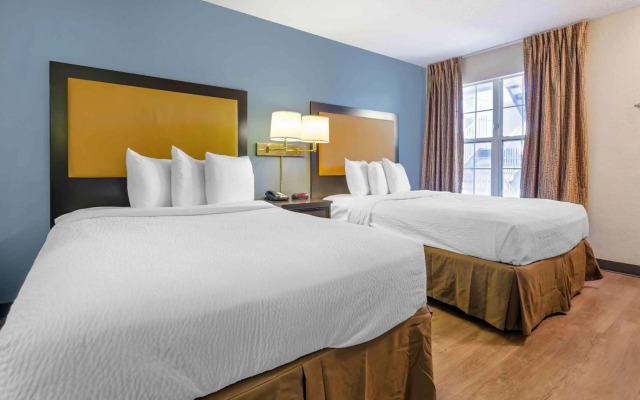 Extended Stay America Select Suites Roanoke Airport