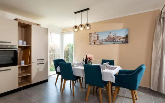 Charming Apartment Sant Elia