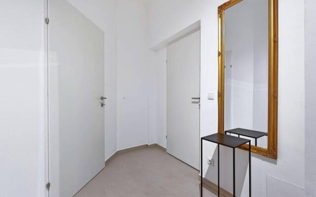 Vienne City Apartment Crown 6