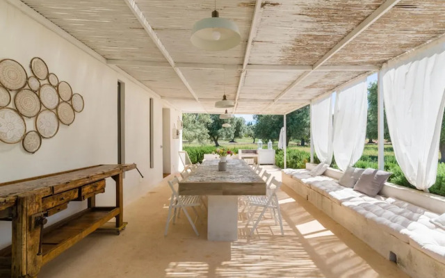 Villa Aura d Olivo con Piscina by Wonderful Italy