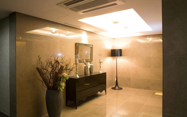 Mate Hotel Bundang