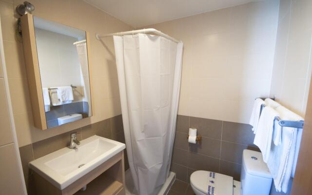 Borumbot 8.3.24 Vista Piscina