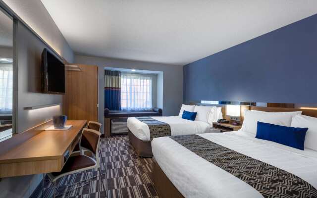 Microtel Inn & Suites by Wyndham Burlington