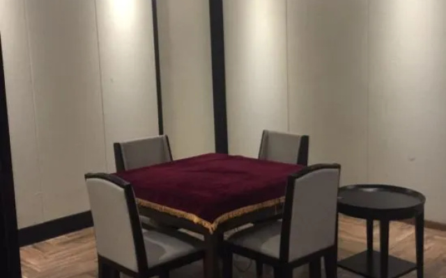Dragon Hotel and Resorts – Hotel Rooms – Jiujiang