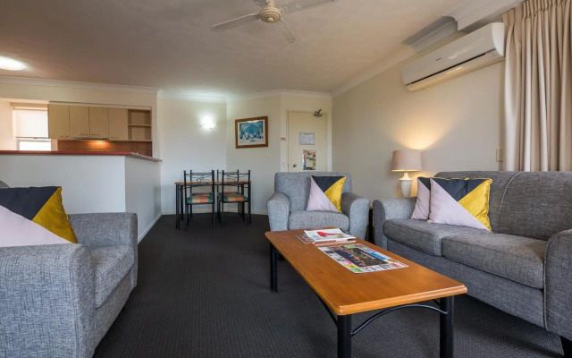 San Mateo on Broadbeach