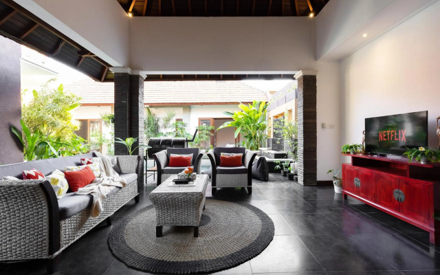 Villa Lapiz Lazuli Seminyak Kuta