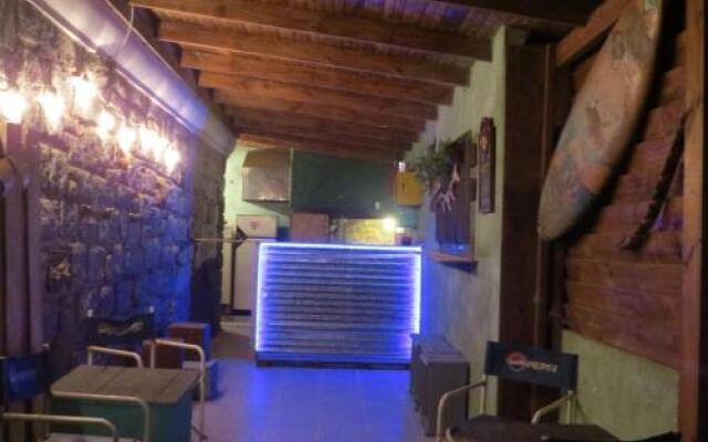 De la Costa Hostel