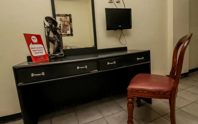 OYO 3244 Grand Chandra Hotel