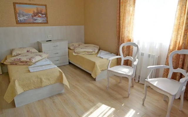 Tango in Glade Comfort Hotel