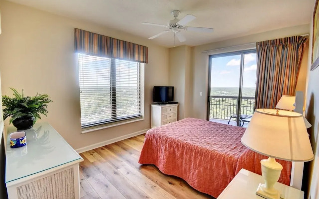 Margate Tower 2401 4br 3 Ba Direct Oceanfront 4 Bedroom Condo by RedAwning