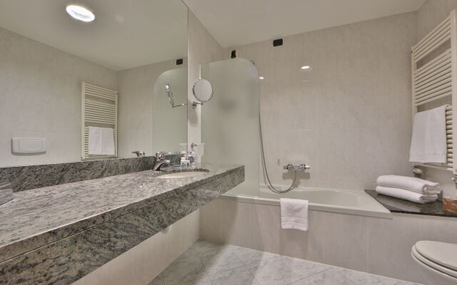 Phi Hotel Cavalieri