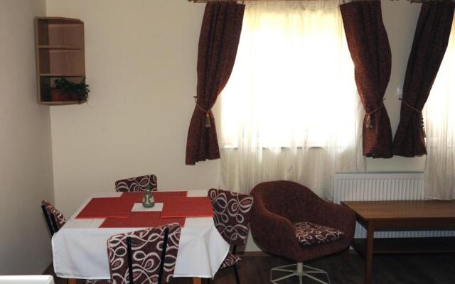 Arany Szőlő Wellness Apartmanház
