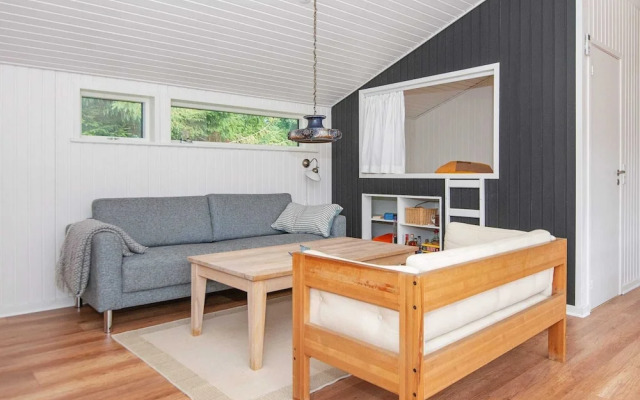 6 Person Holiday Home in Grenaa