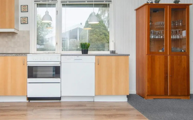 6 Person Holiday Home in Juelsminde-by Traum