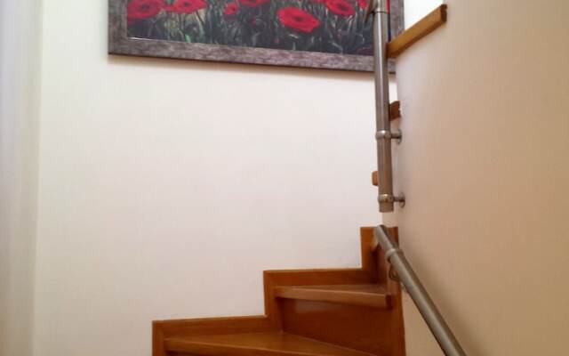 Elvita Athens Sea View Maisonette