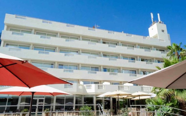 Paraiso Beach Hotel