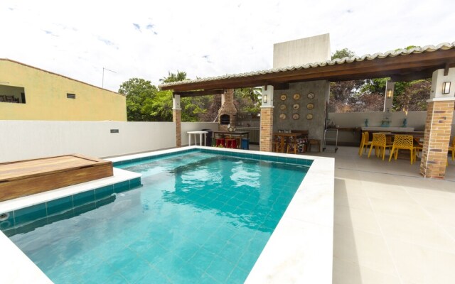Lindo duplex com piscina em Pirangi RN