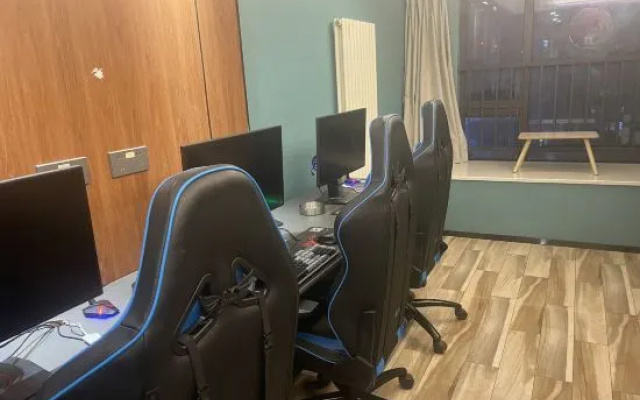 Fengfan Esports Viewing Hotel (Zhengzhou Erqi Wanda Fengzhuang Subway Station Store) – Business – Zhengzhou