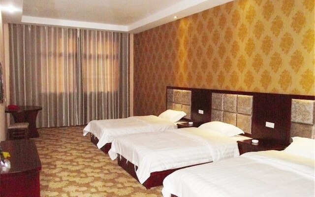 Longfuzhai Hotel