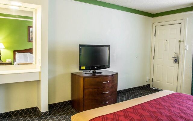Quality Inn Airport