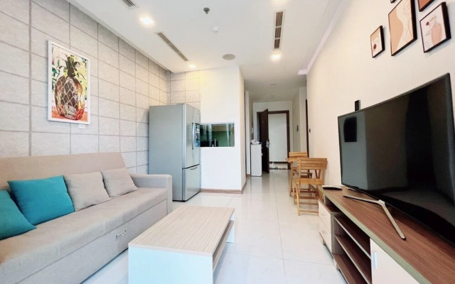 Luxury Landmark - Linh's Apartment