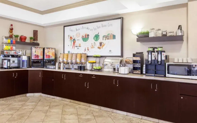 Ramada Pincher Creek