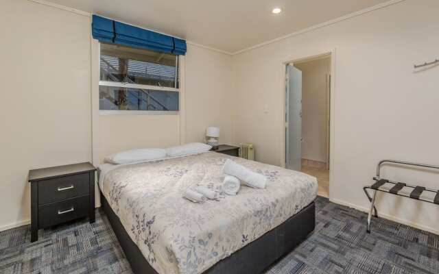 Riverside Lodge Paihia