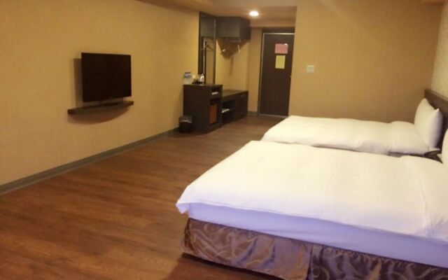 Crystal Hotel