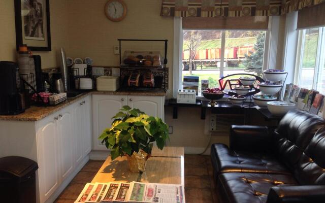 Rodeway Inn & Suites