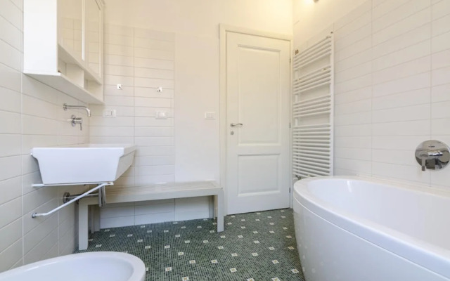 Brand new Suite Via Albertoni