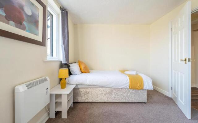 Lovegrove Contractor Stay With Free Wi-fi in Slough