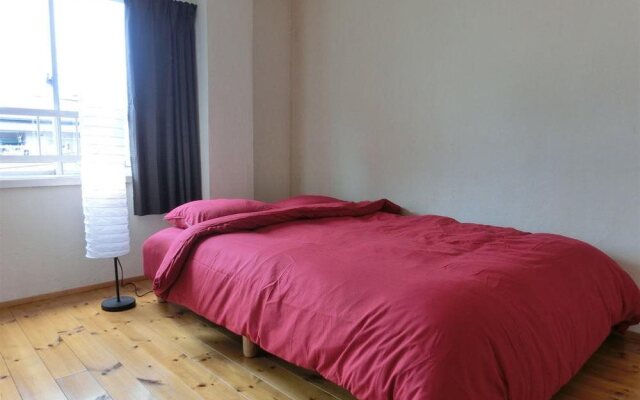 Bay Apartment