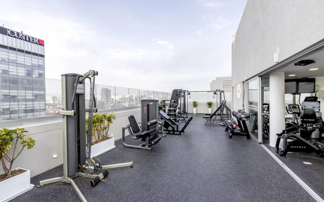 Dazzler by Wyndham Lima San Isidro