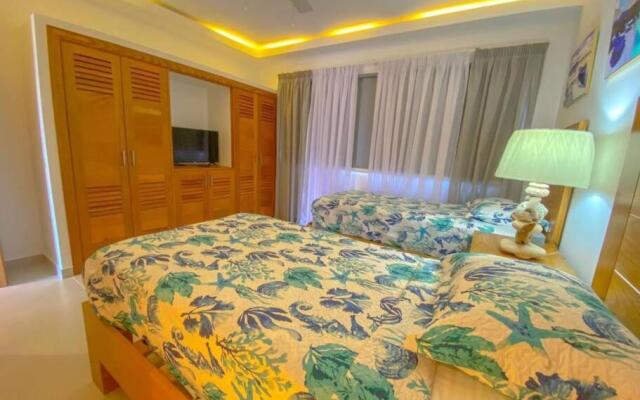 Lujoso Condo 2 HAB Céntrico Playa 5 min