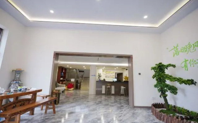 International Youth Apartment (Yantai Golden Beach Seaside Park)