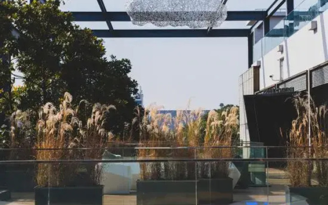 Deqiu Garden Business Center