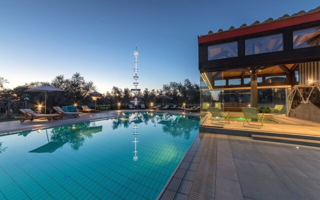 Traldi Resort