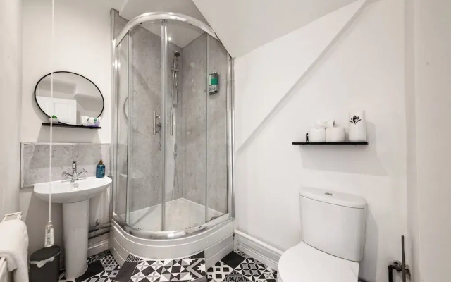 Spacious City Apartment in Birmingham