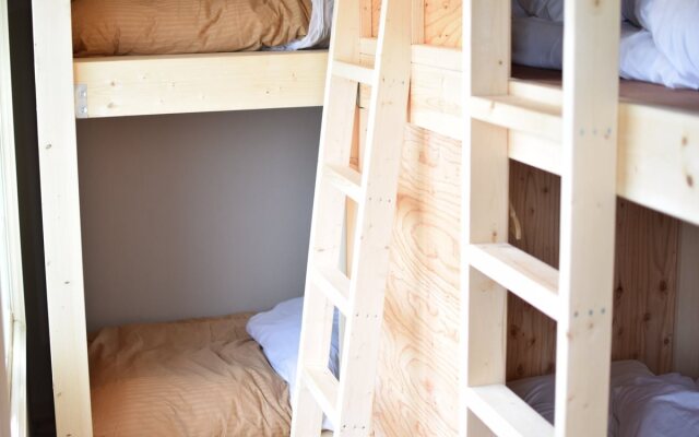 Noboribetsu Guest House AKA & AO - Hostel