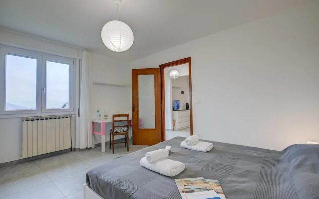 Zio Enry Garden Orta Lake