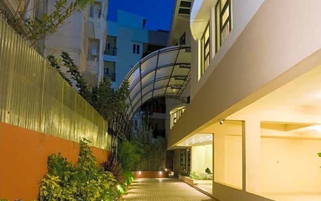Pearl Suites