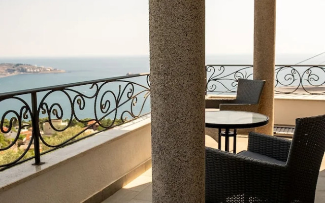 The View Premium Villas