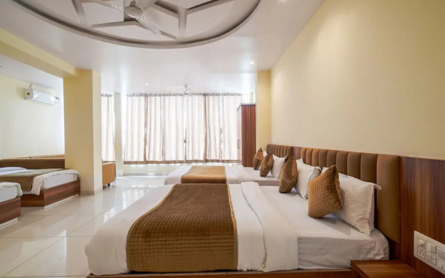 Hotel Radhe Krishna Resort