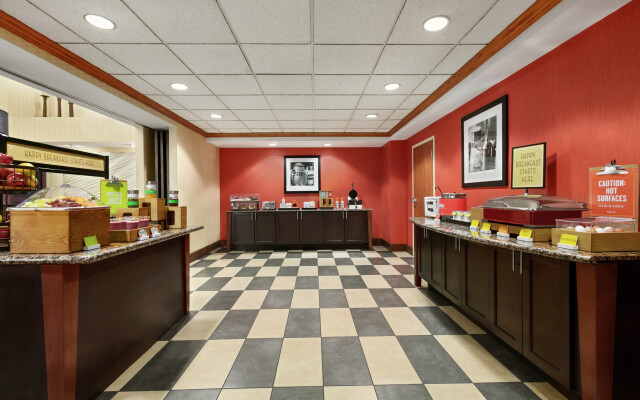 Hampton Inn & Suites Lawton