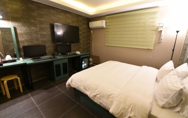Hotel Yaja Jecheon Station