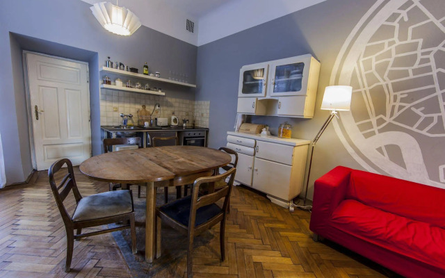 Travellers Inn Hostel